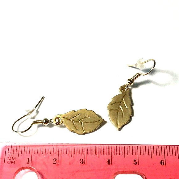 Gold Fall Leaf Earrings Autumn Tree Leaves Thanksgiving Halloween Harvest Plated - Picture 8 of 8
